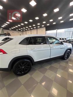 Volkswagen Atlas Cross Sport